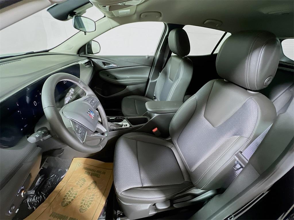 new 2025 Buick Encore GX car, priced at $26,135