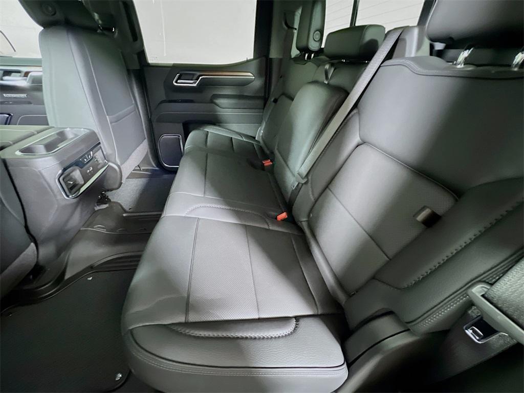 new 2025 GMC Sierra 1500 car, priced at $69,630