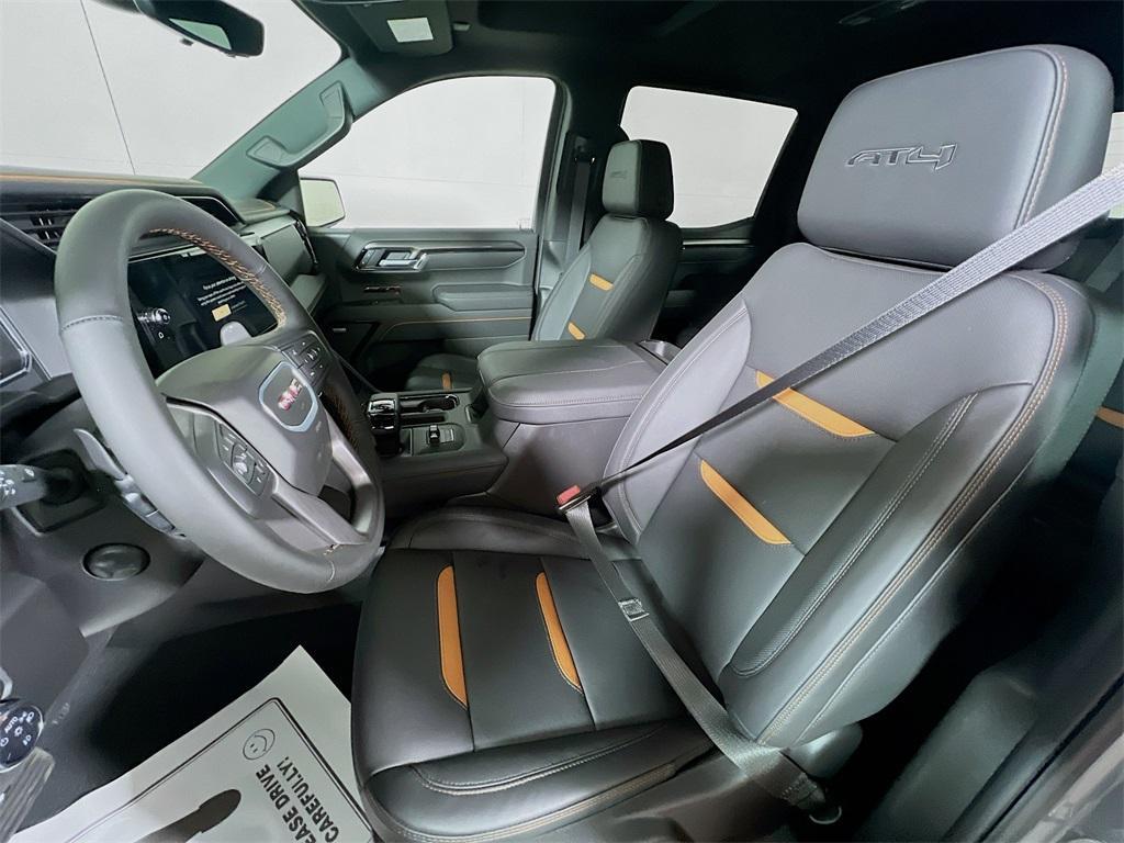 new 2025 GMC Sierra 1500 car, priced at $65,105