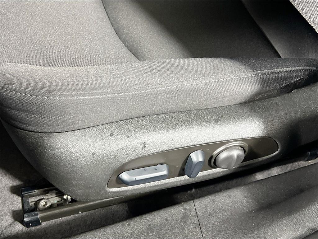 used 2023 Chevrolet Malibu car, priced at $13,900