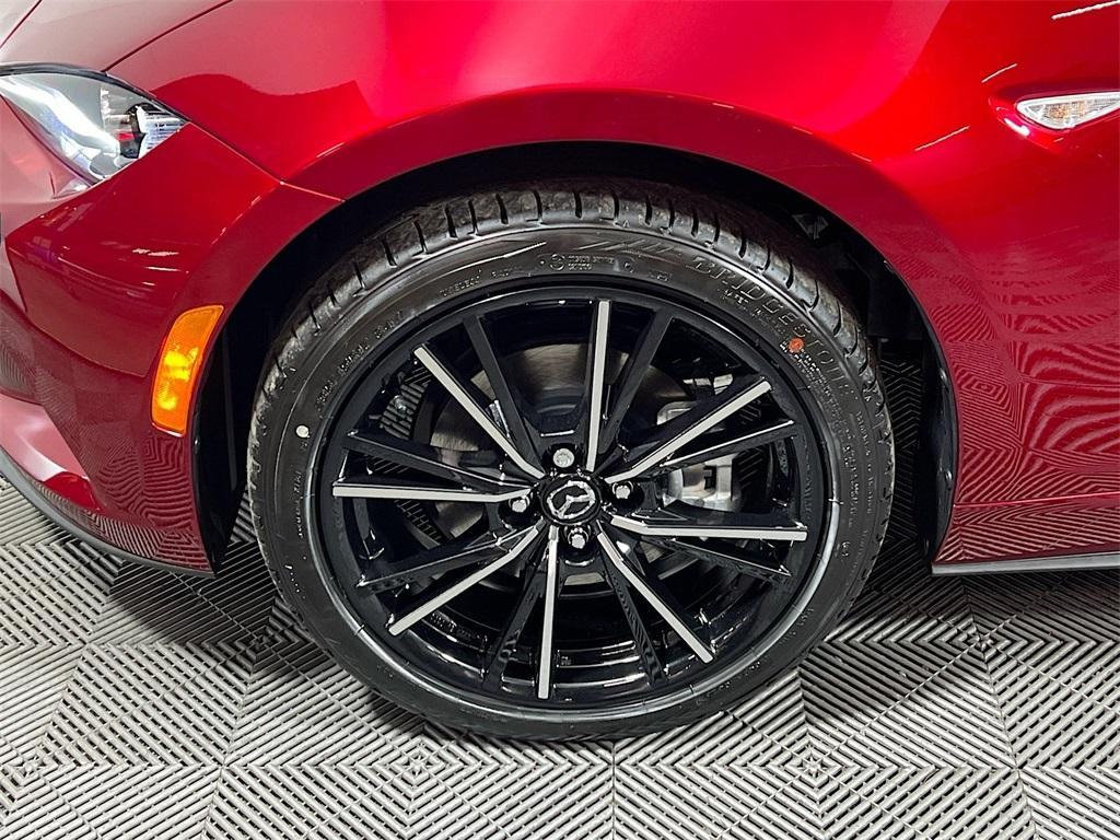 new 2025 Mazda MX-5 Miata RF car, priced at $40,600