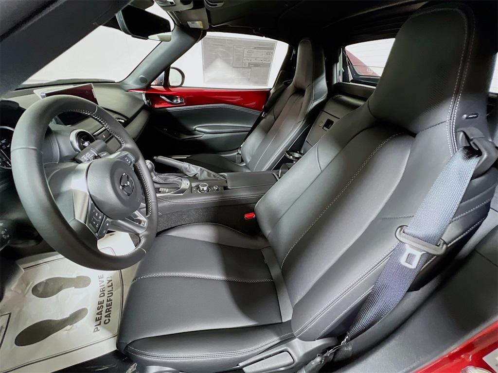 new 2025 Mazda MX-5 Miata RF car, priced at $40,600