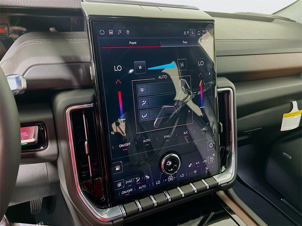new 2025 GMC Yukon XL car, priced at $89,860