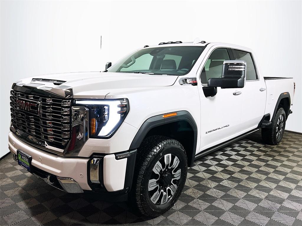 new 2025 GMC Sierra 3500 car, priced at $86,640