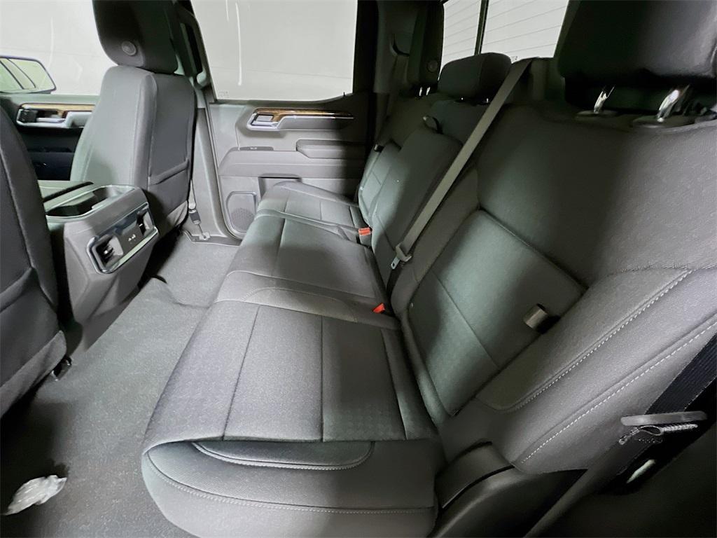 new 2025 GMC Sierra 1500 car, priced at $57,055