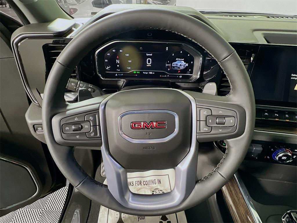 new 2025 GMC Sierra 1500 car, priced at $57,055