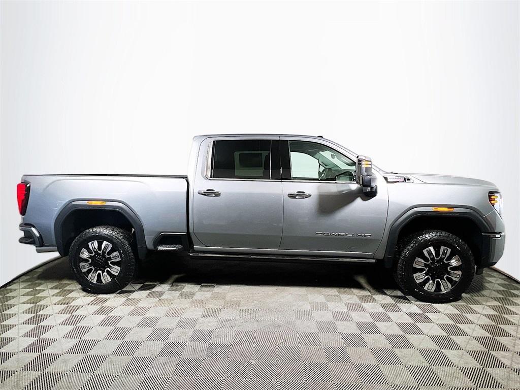 new 2025 GMC Sierra 3500 car, priced at $84,360