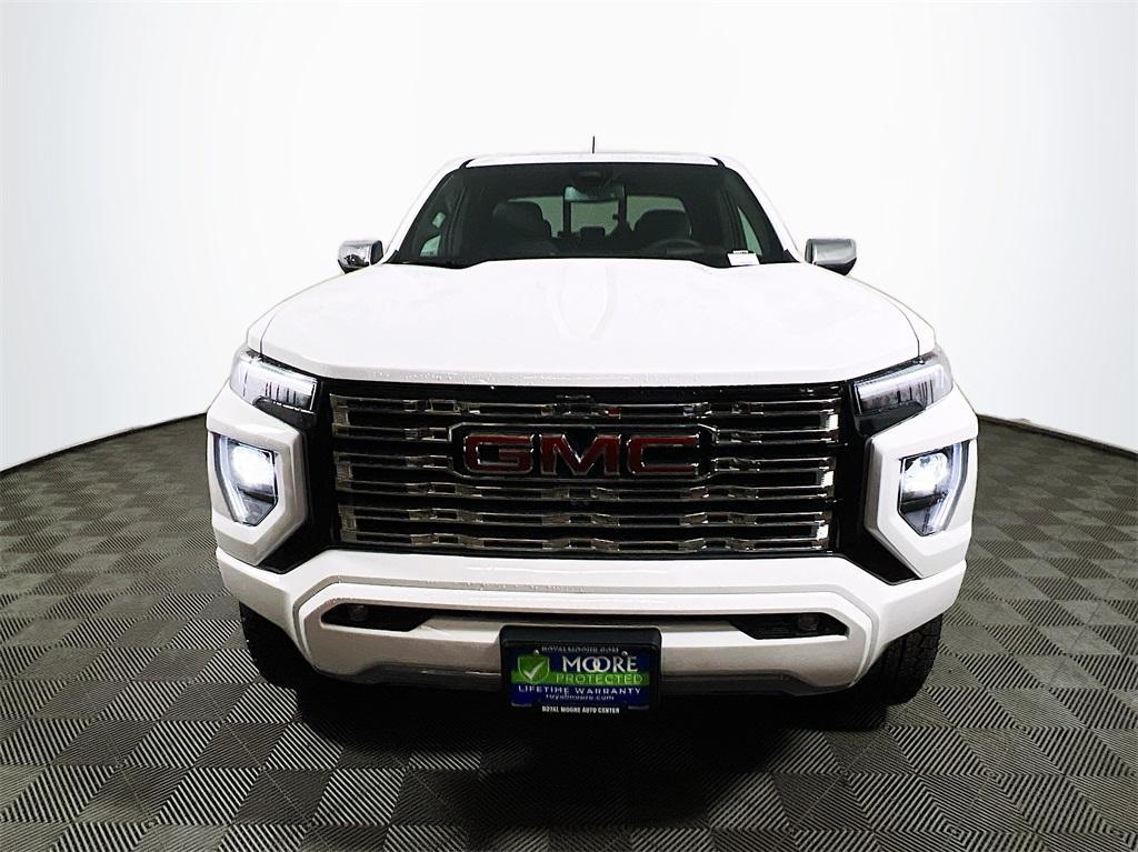 new 2025 GMC Canyon car, priced at $52,595