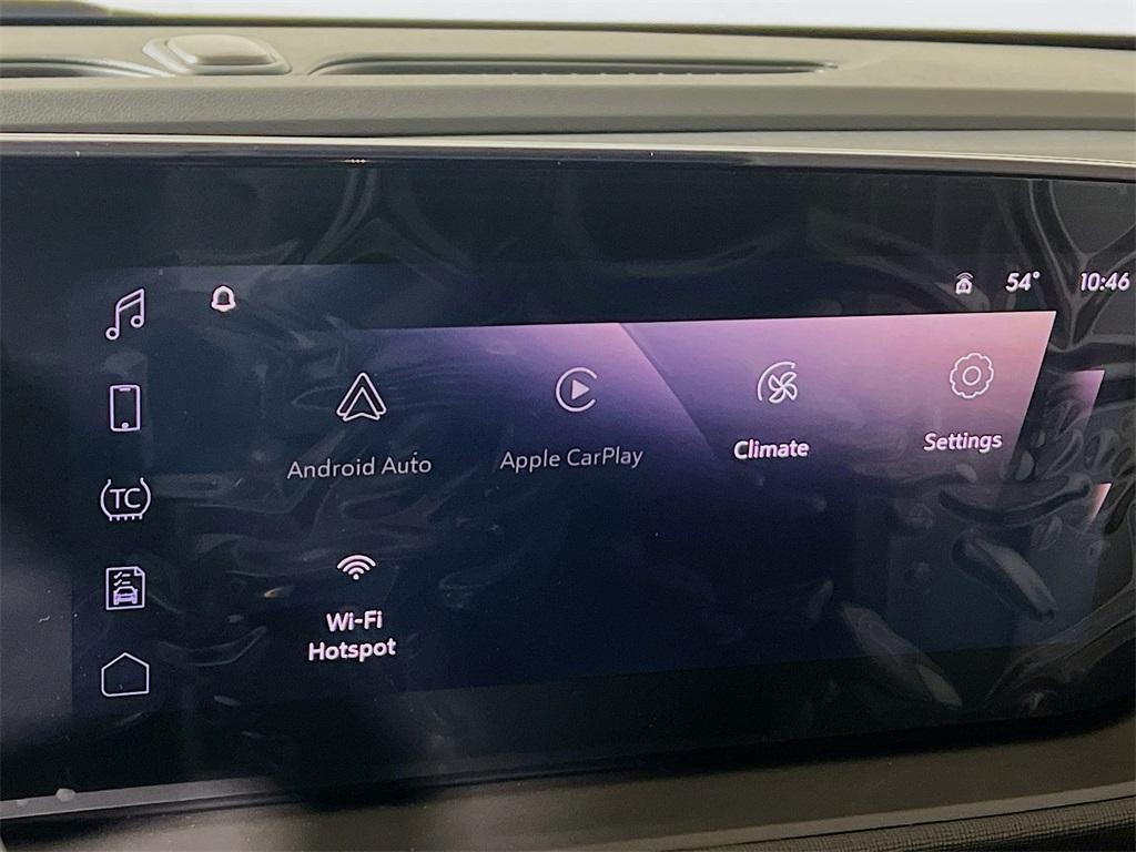new 2025 Buick Envista car, priced at $30,735