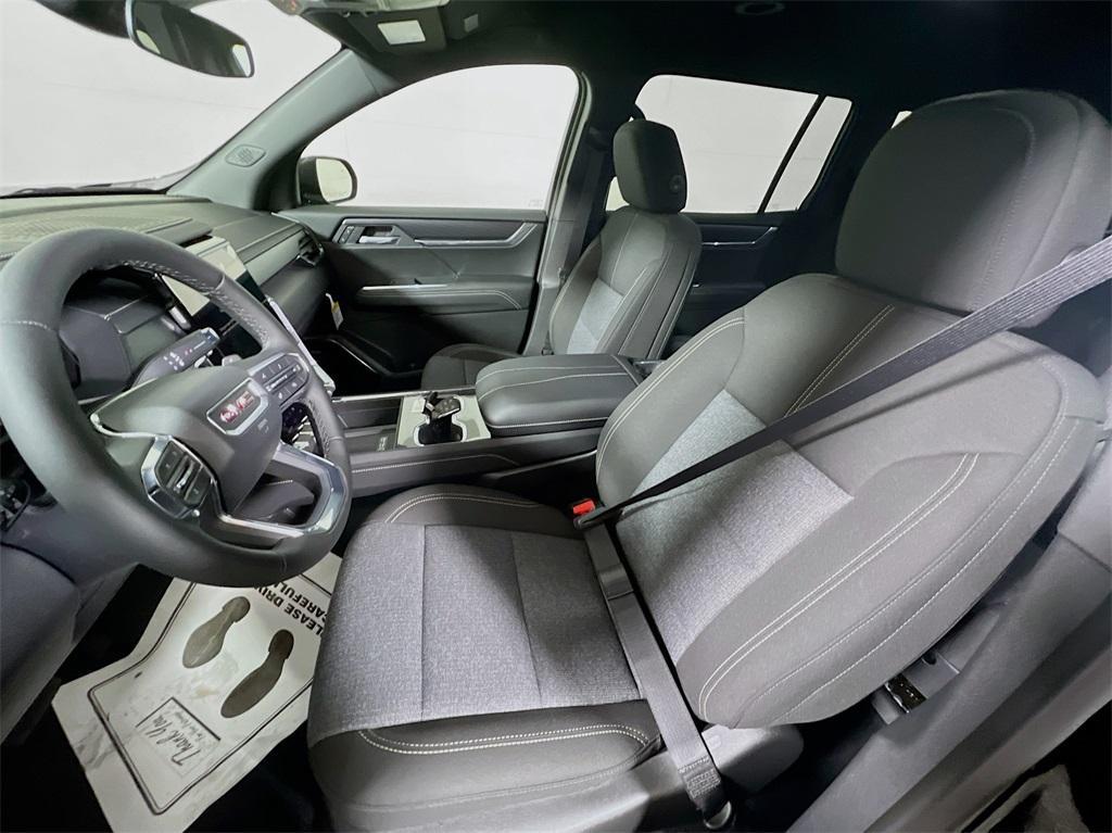 new 2025 GMC Acadia car, priced at $46,990