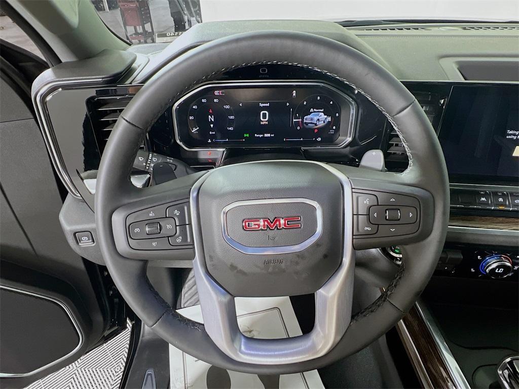 new 2026 GMC Sierra 1500 car, priced at $66,075