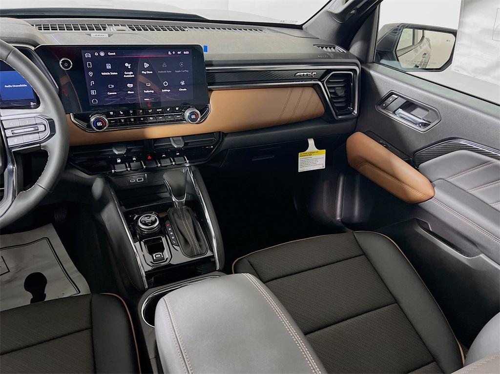 new 2025 GMC Canyon car, priced at $51,735