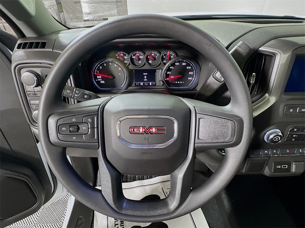 new 2025 GMC Sierra 1500 car, priced at $38,230