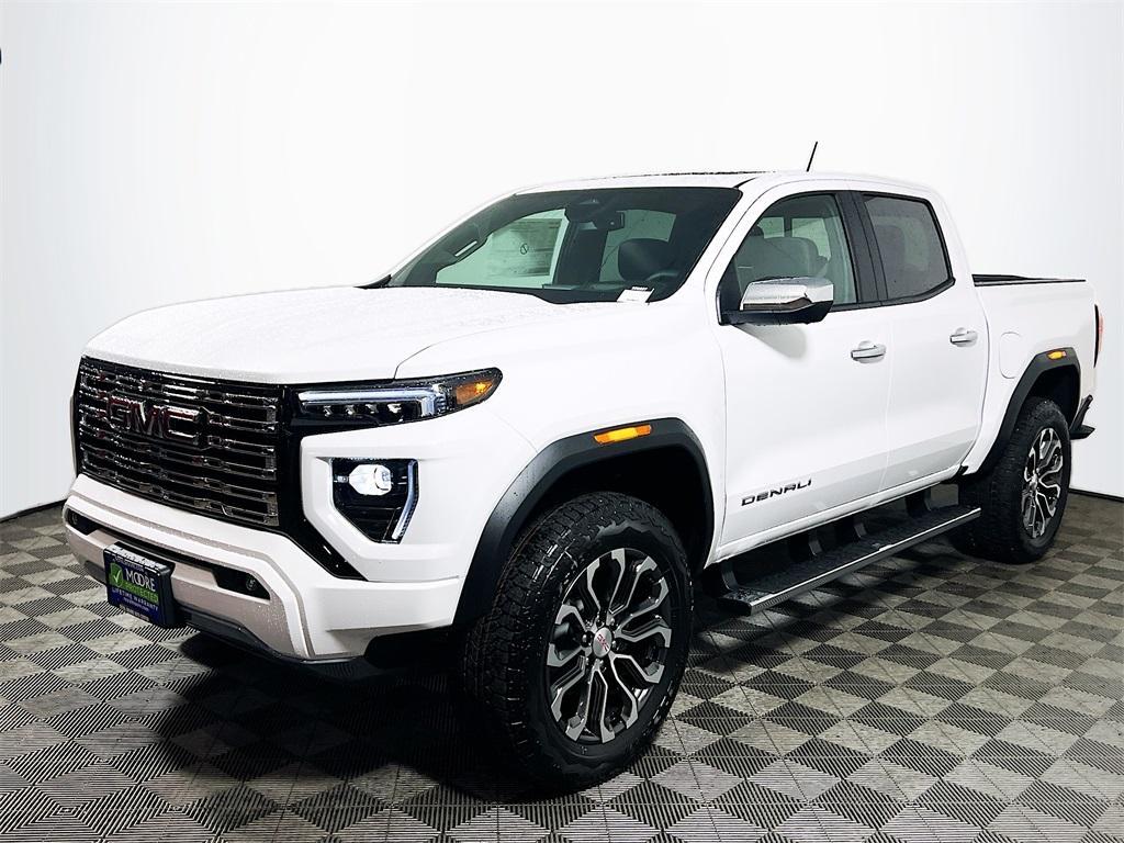 new 2025 GMC Canyon car, priced at $53,595