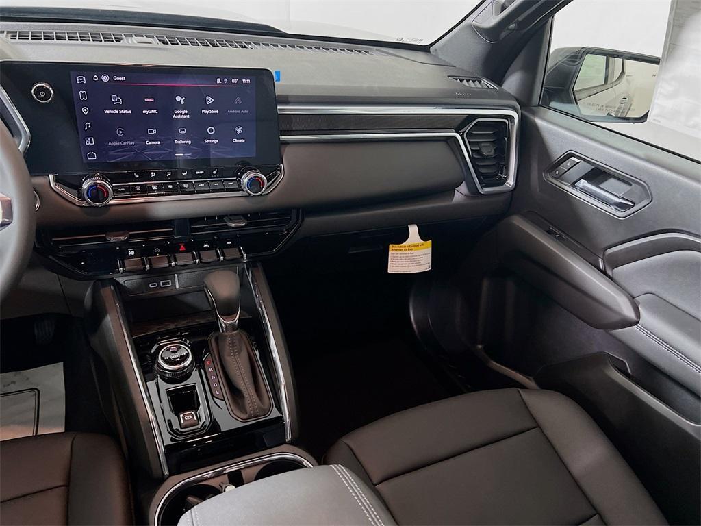 new 2026 GMC Canyon car, priced at $47,095