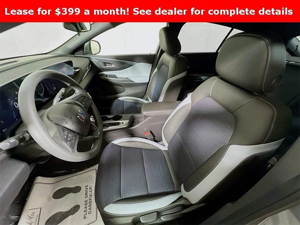 new 2025 Buick Envista car, priced at $25,135