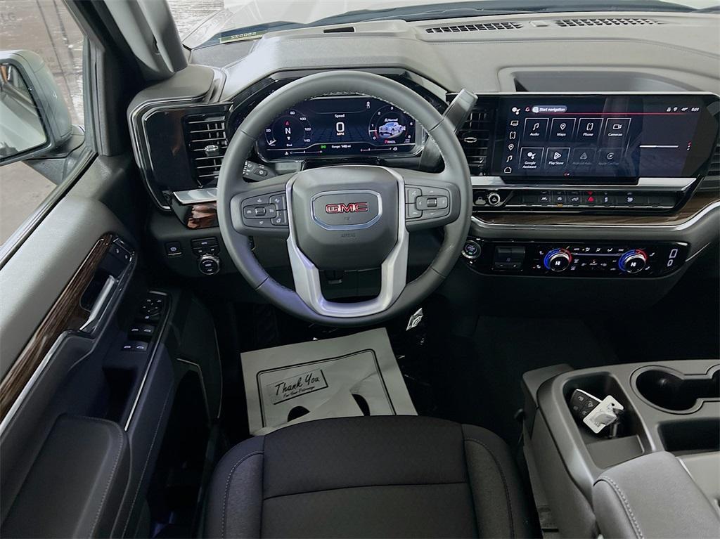 new 2025 GMC Sierra 1500 car, priced at $47,790