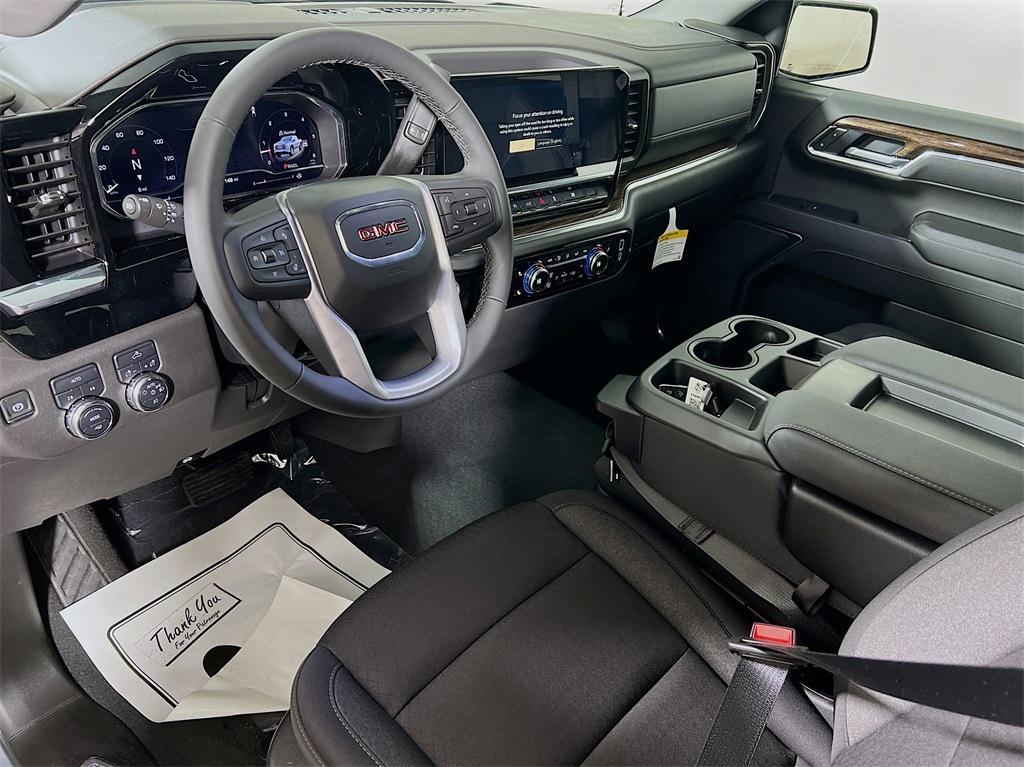 new 2025 GMC Sierra 1500 car, priced at $47,790