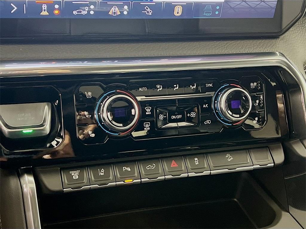 new 2025 GMC Sierra 3500 car, priced at $85,415