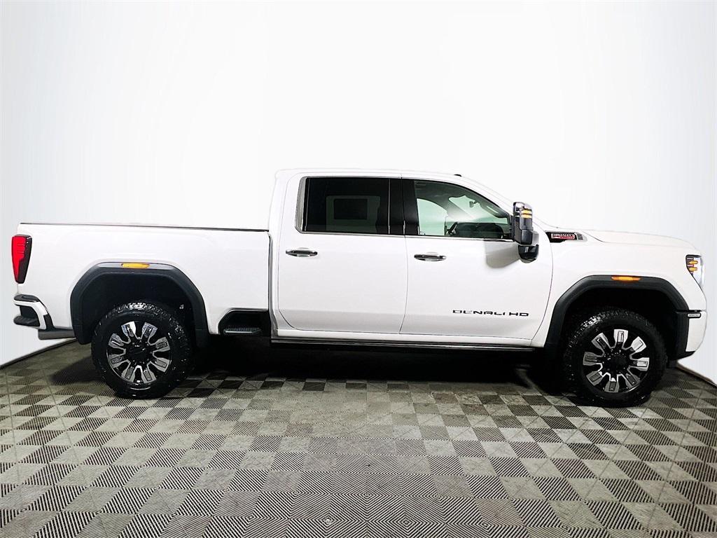 new 2025 GMC Sierra 3500 car, priced at $85,415