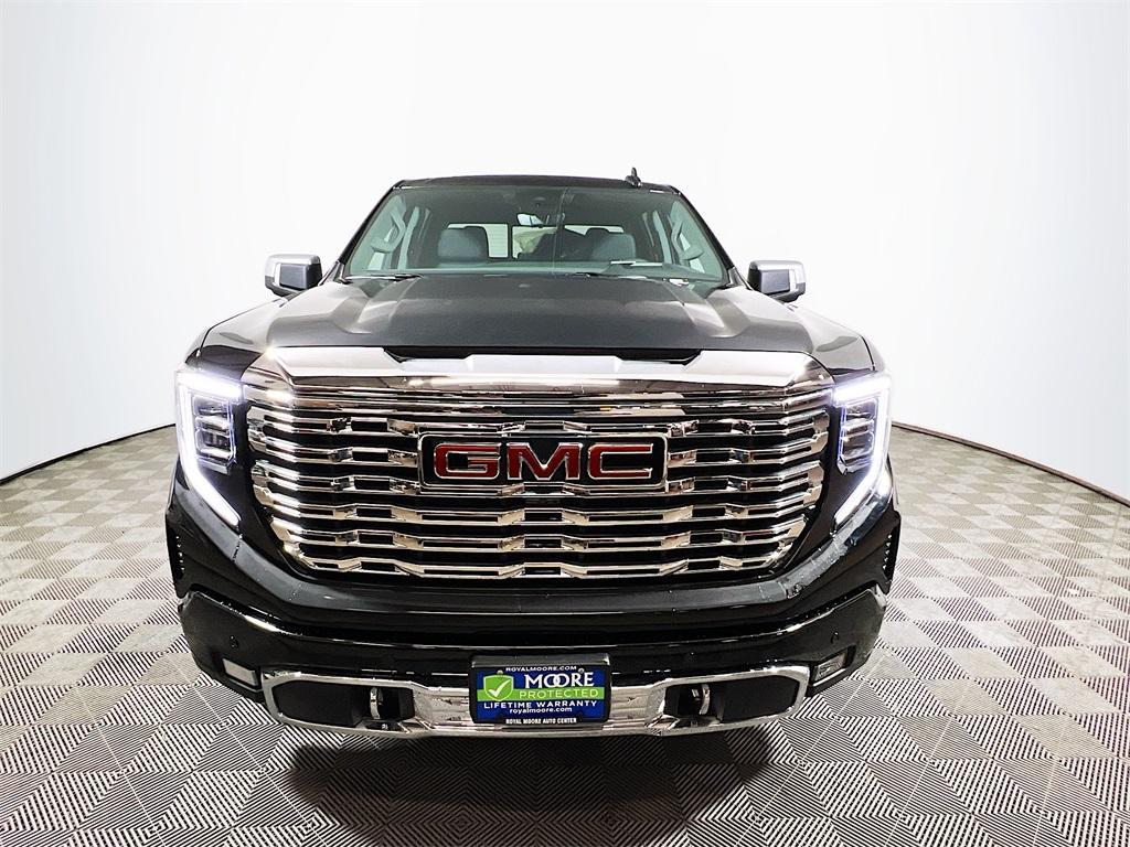 new 2025 GMC Sierra 1500 car, priced at $69,195