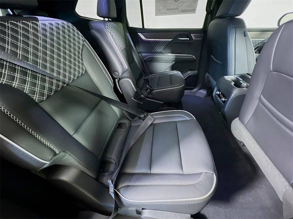 new 2025 GMC Acadia car, priced at $62,710