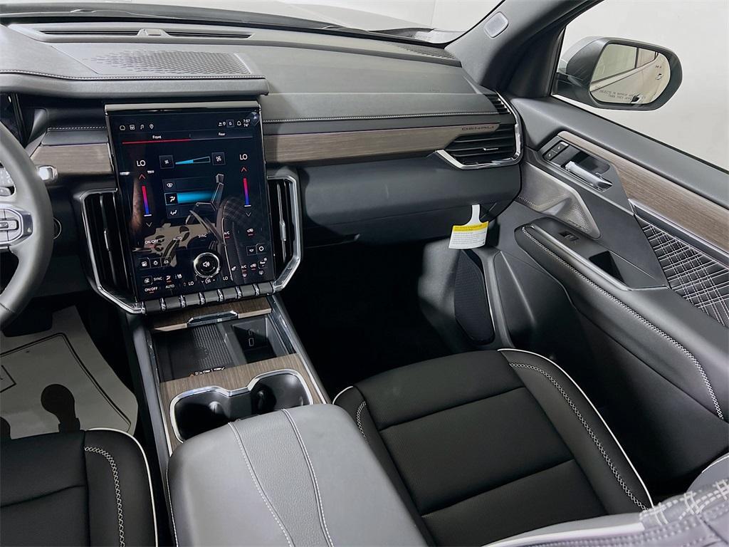 new 2025 GMC Acadia car, priced at $62,710