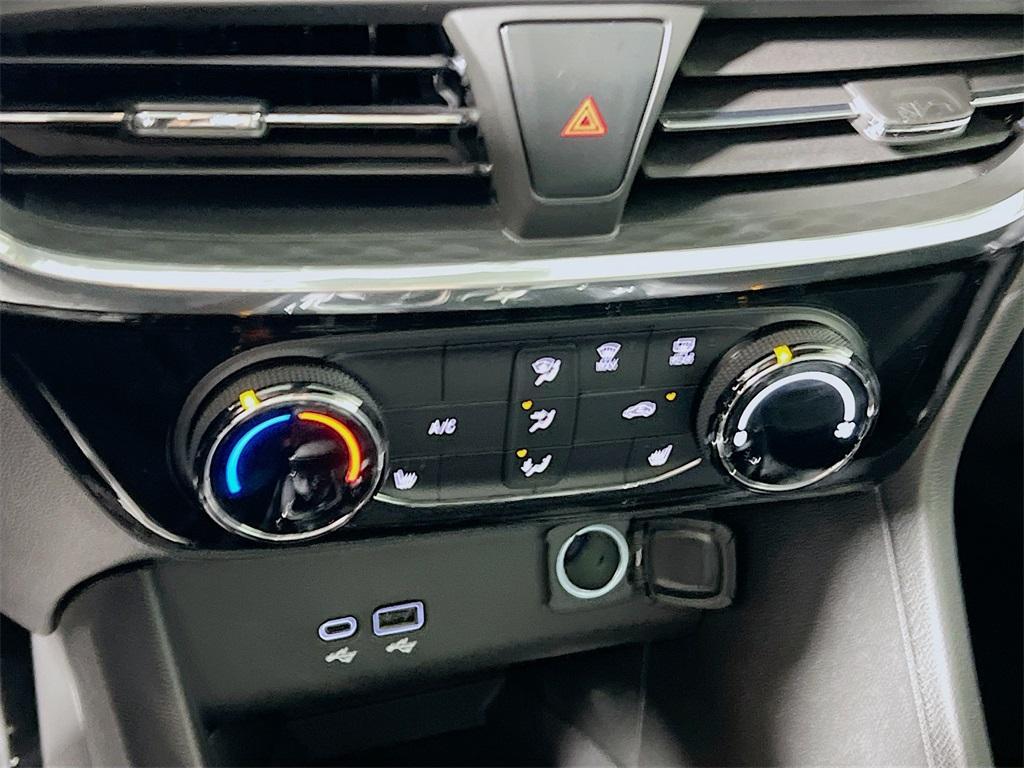 new 2026 Buick Encore GX car, priced at $31,975