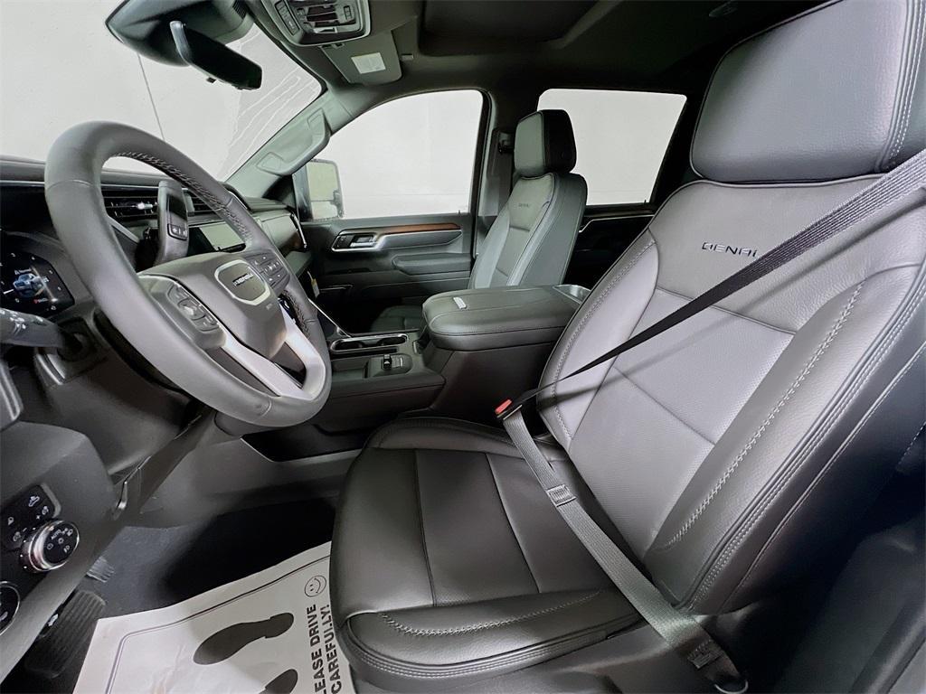 new 2026 GMC Sierra 3500 car, priced at $93,660