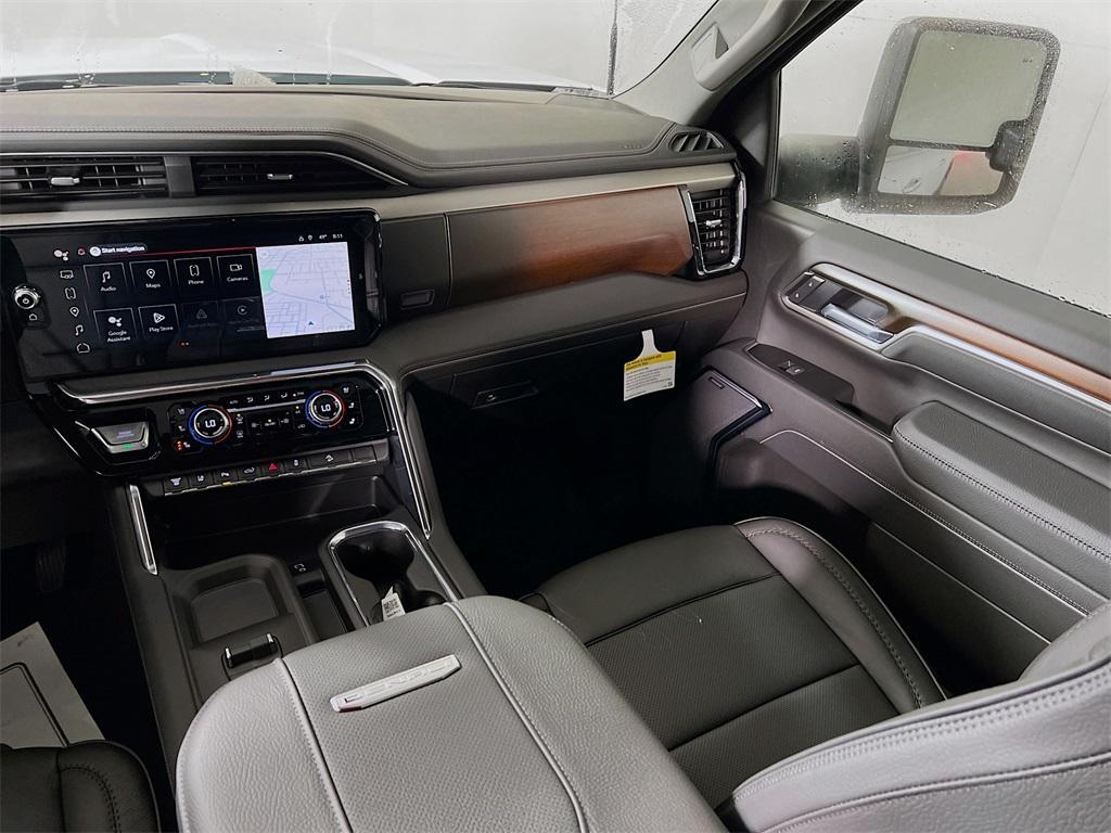 new 2026 GMC Sierra 3500 car, priced at $93,660