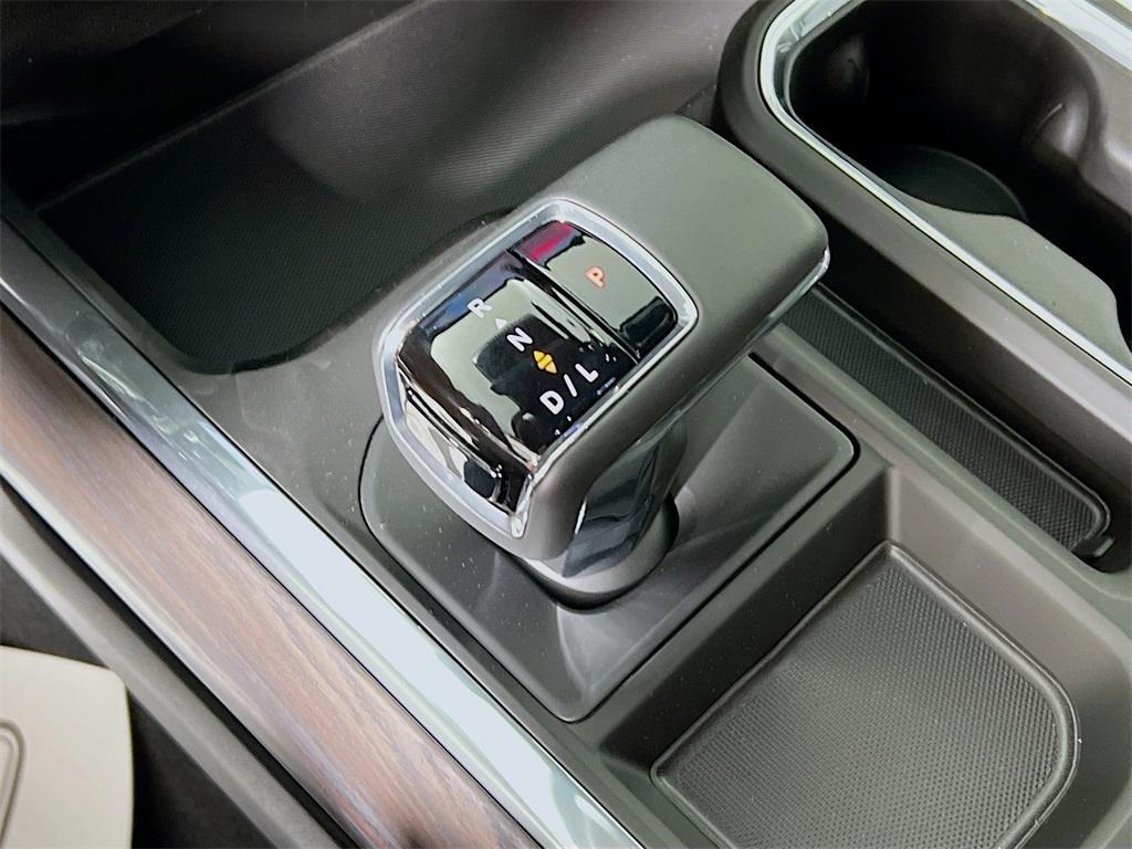 new 2025 GMC Sierra 1500 car, priced at $58,405
