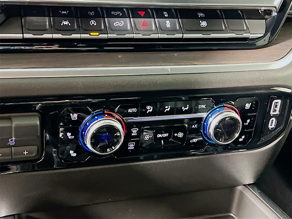 new 2025 GMC Sierra 1500 car, priced at $58,405