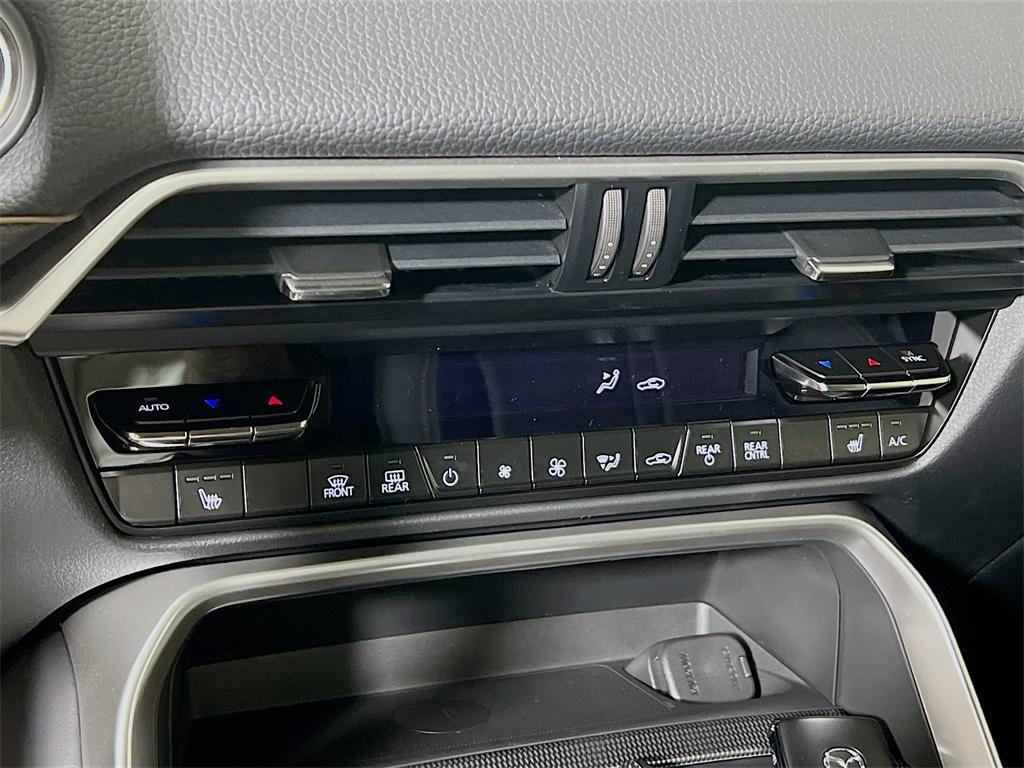 new 2025 Mazda CX-70 car, priced at $45,231