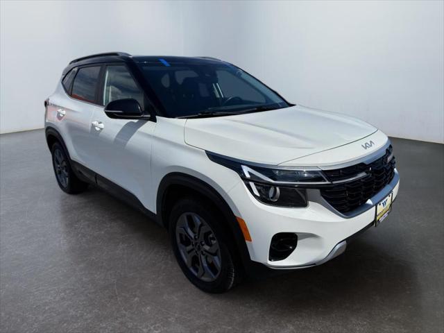 used 2024 Kia Seltos car, priced at $23,995