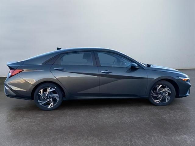 new 2025 Hyundai Elantra car, priced at $24,705