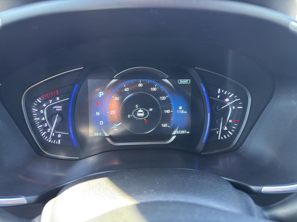 used 2020 Hyundai Santa Fe car, priced at $18,995