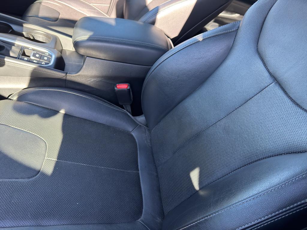 used 2020 Hyundai Santa Fe car, priced at $18,995