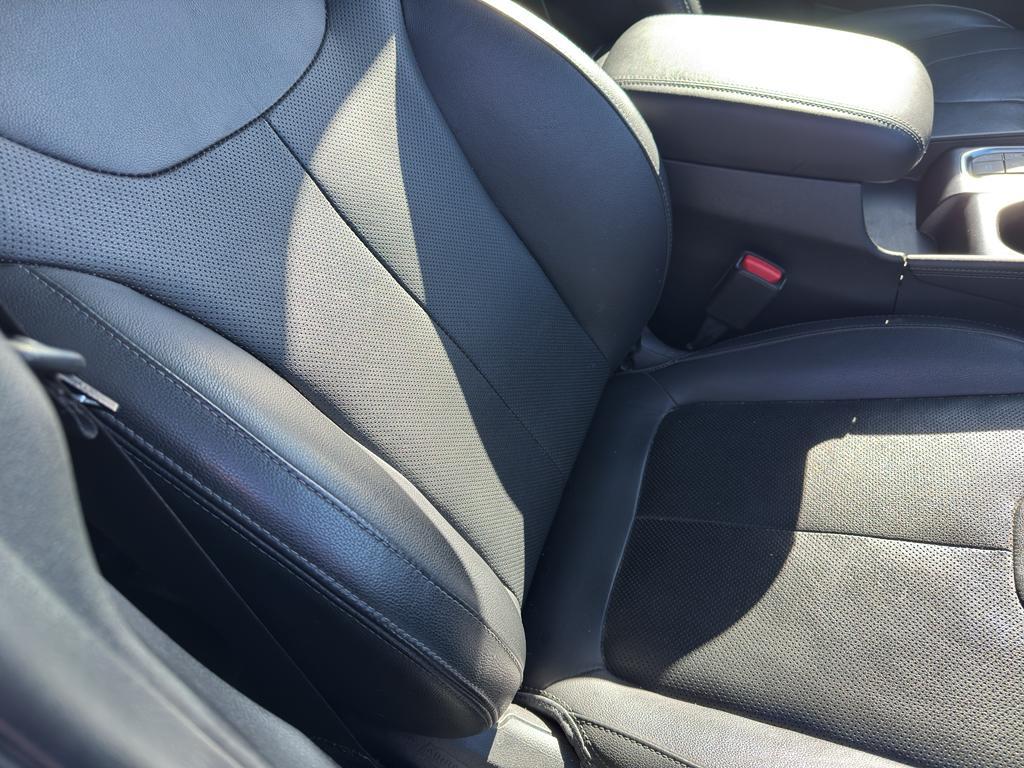 used 2020 Hyundai Santa Fe car, priced at $18,995