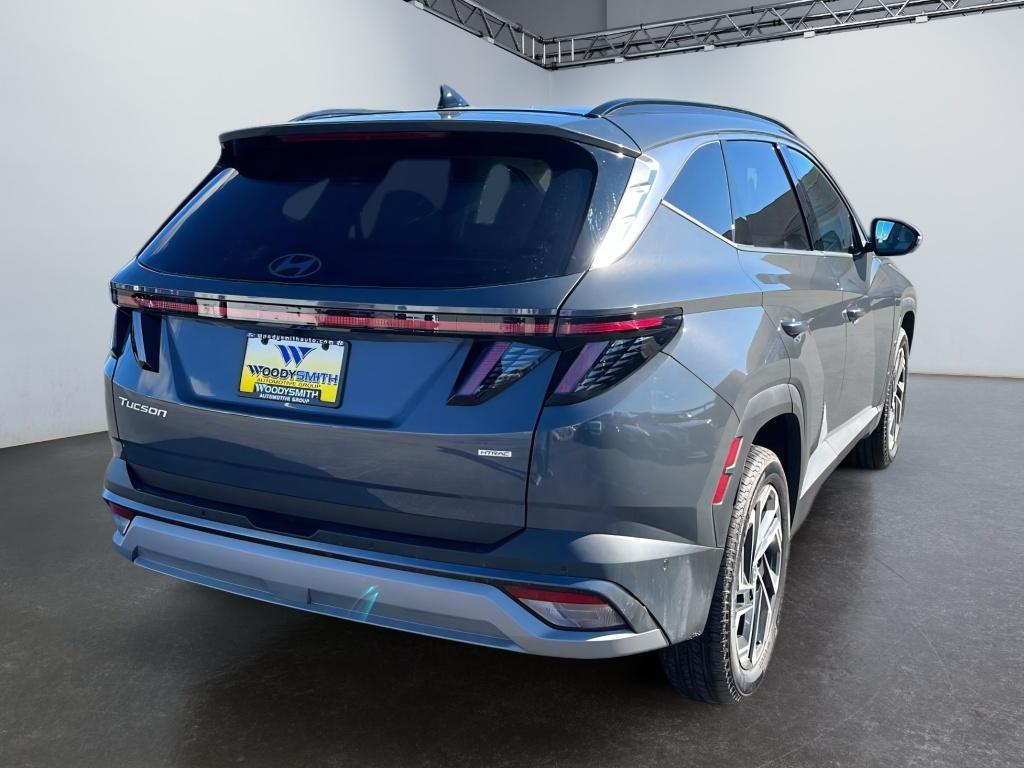 new 2025 Hyundai Tucson car, priced at $42,085