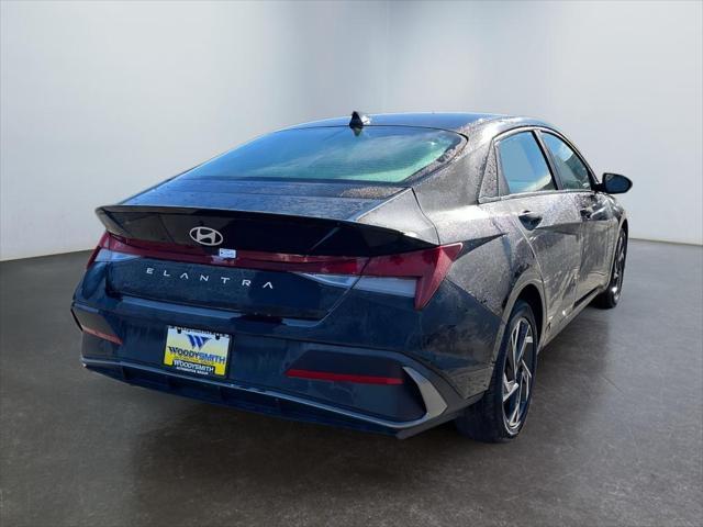 new 2025 Hyundai Elantra car, priced at $24,640
