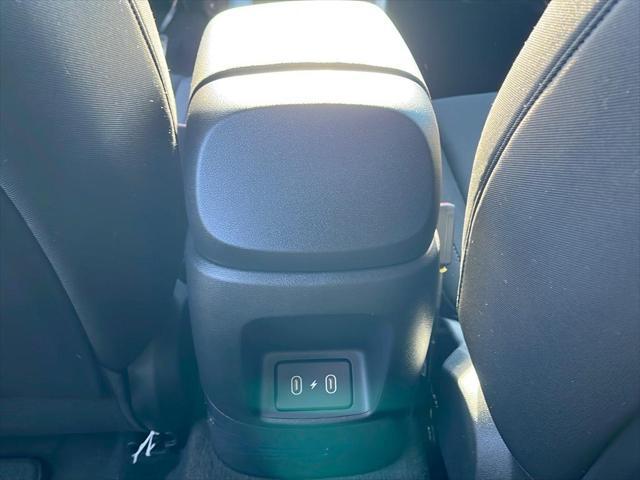 new 2025 Hyundai Elantra car, priced at $24,640