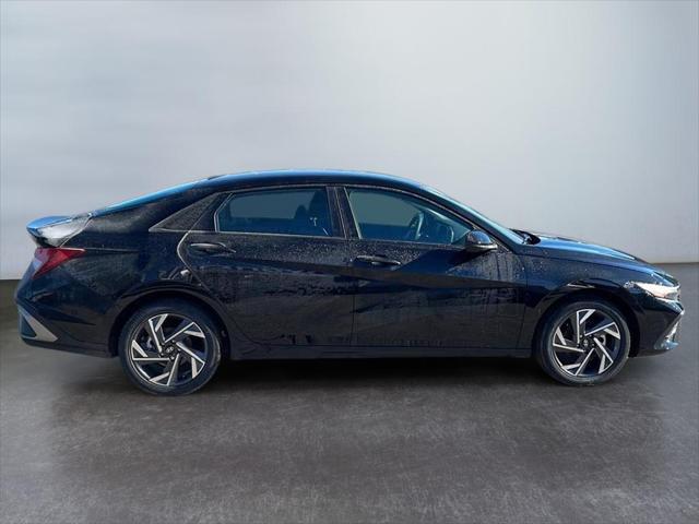 new 2025 Hyundai Elantra car, priced at $24,640