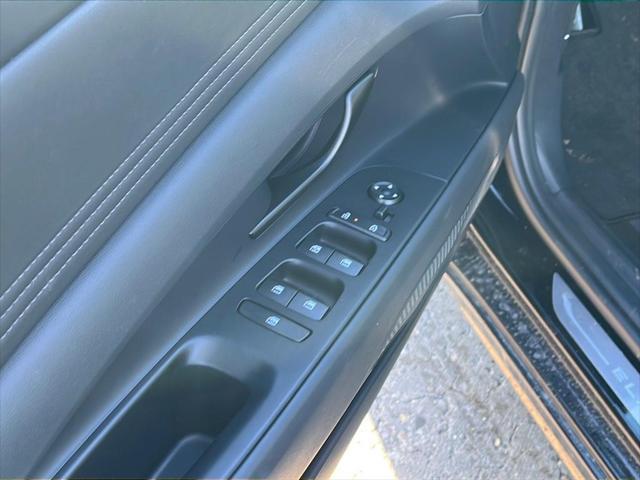 new 2025 Hyundai Elantra car, priced at $24,640