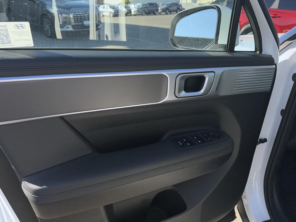 new 2024 Hyundai Santa Fe car, priced at $40,635