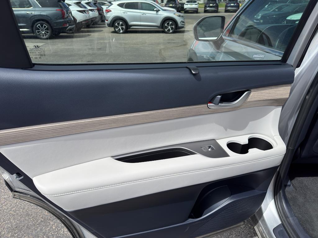 used 2022 Hyundai Palisade car, priced at $34,995