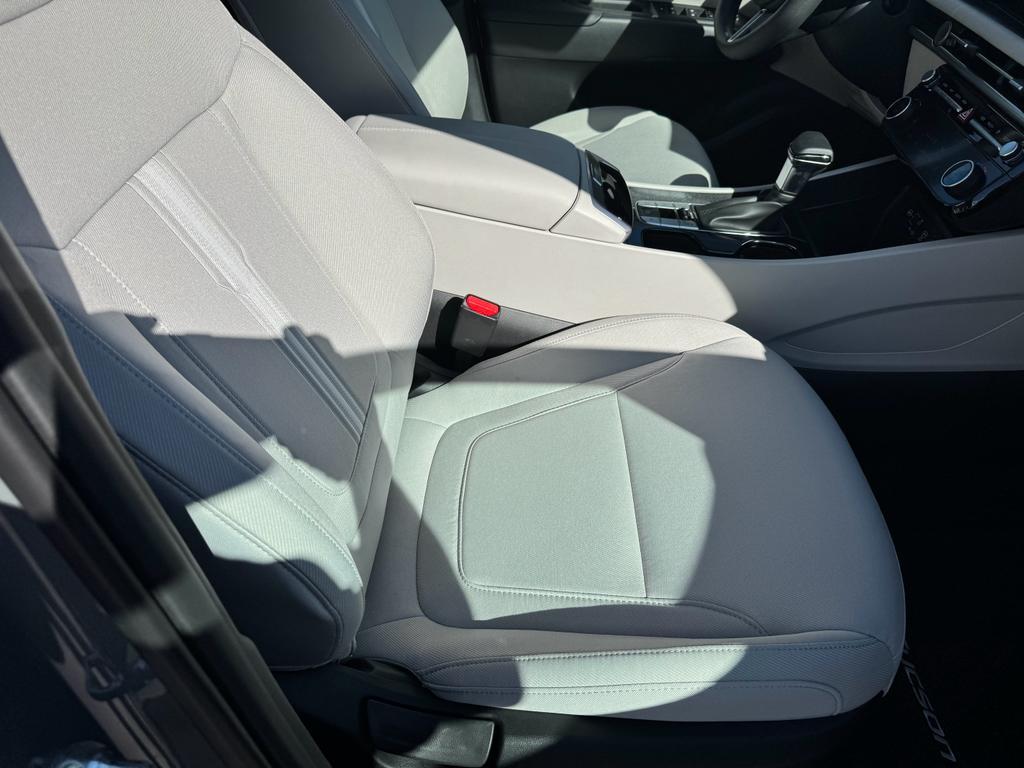 new 2025 Hyundai Tucson car, priced at $34,424