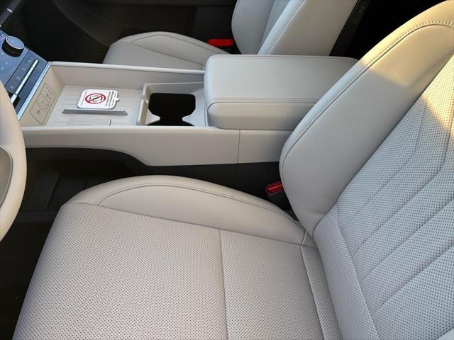 new 2025 Hyundai Santa Fe car, priced at $41,845