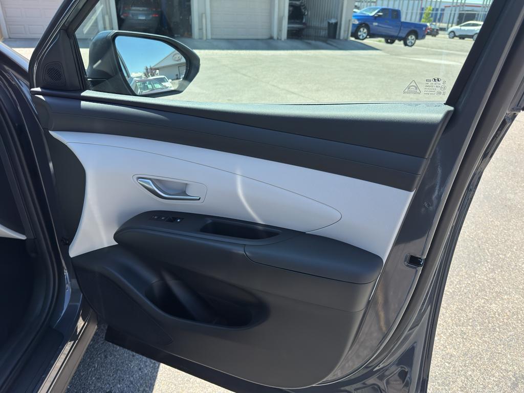 new 2025 Hyundai Tucson car, priced at $34,424