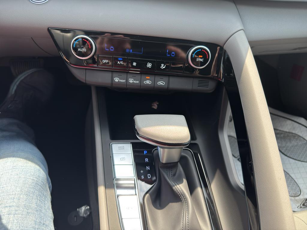 new 2025 Hyundai ELANTRA HEV car, priced at $27,260