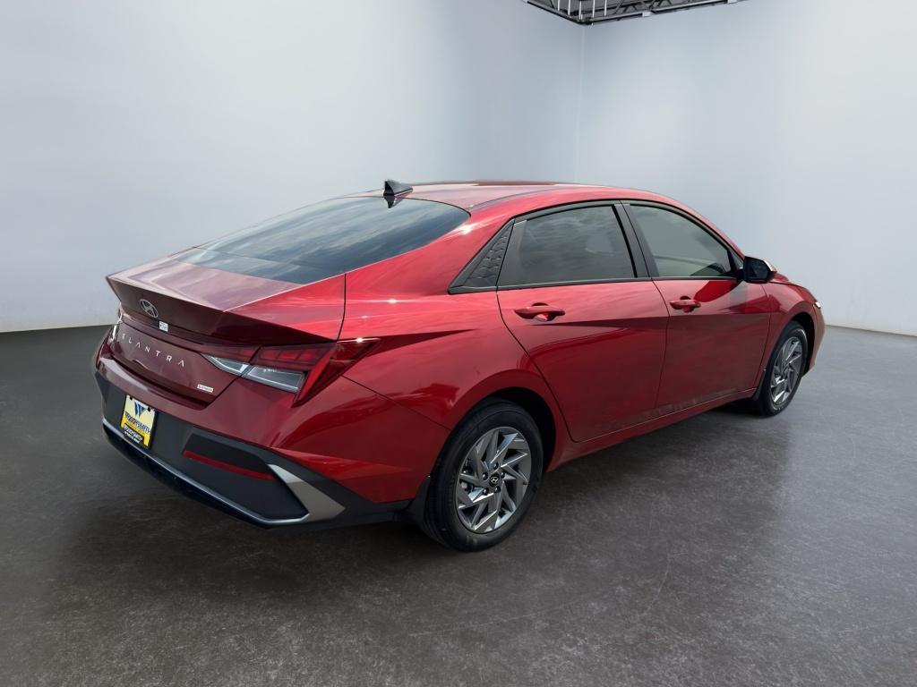 new 2025 Hyundai ELANTRA HEV car, priced at $27,260